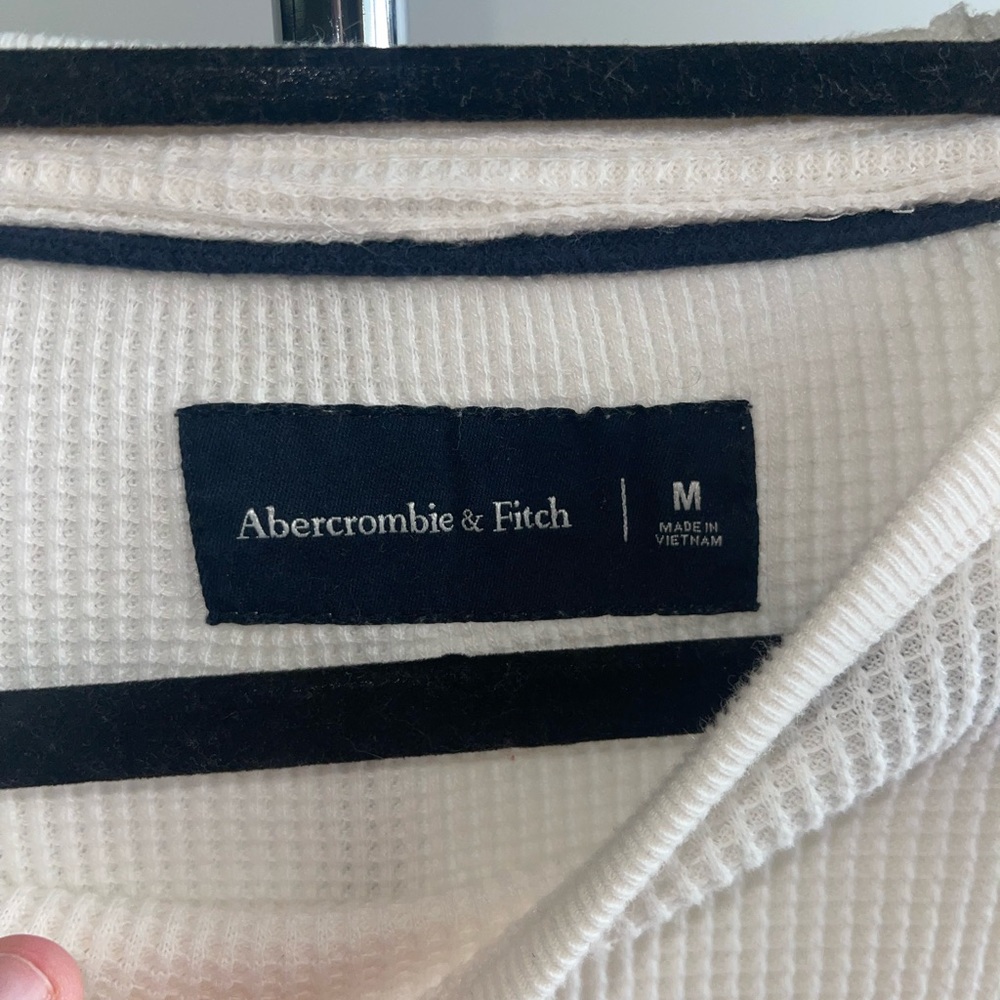 Abercrombie and Fitch Men’s Thermal - Picture 4 of 4